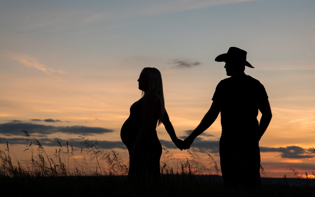How to Prepare for Your Maternity Photoshoot | Bismarck, ND
